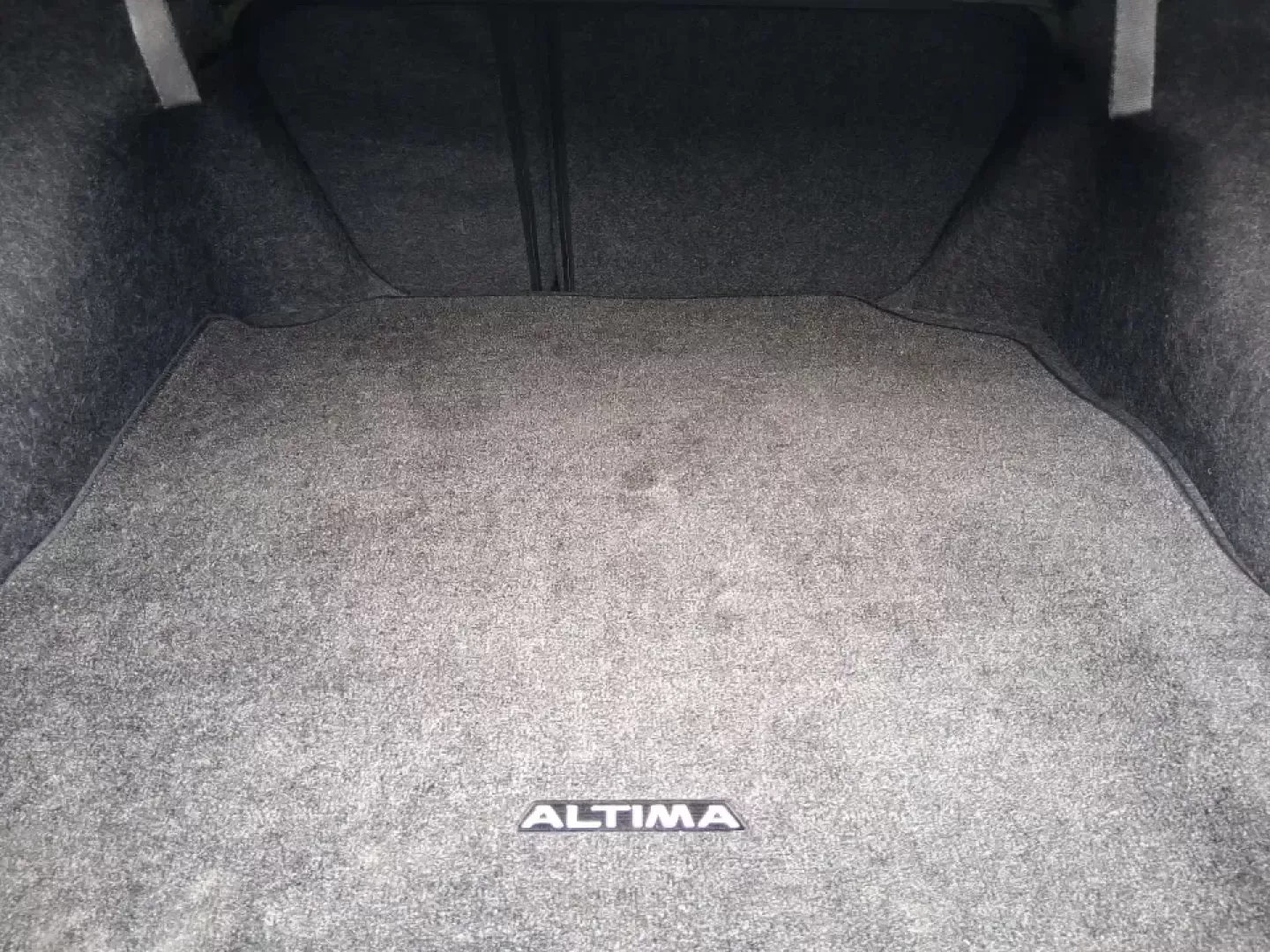 2017 Nissan Altima 2.5 S (1N4AL3AP8HC) with an 2.5L I-4 DOHC engine, CVT transmission, located at 1951 S Dayton Lakeview Rd., New Carlisle, OH, 45344, (937) 908-9800, 39.890999, -84.050255 - Need a dependable sedan that can handle the daily grind from Moraine to downtown Dayton, weekend errands around the Dayton Mall area, and the occasional road trip up I-75 without draining your budget? This 2017 Nissan Altima 2.5 S in eye-catching Storm Blue is built for real life-comfortable for lon - Photo#12