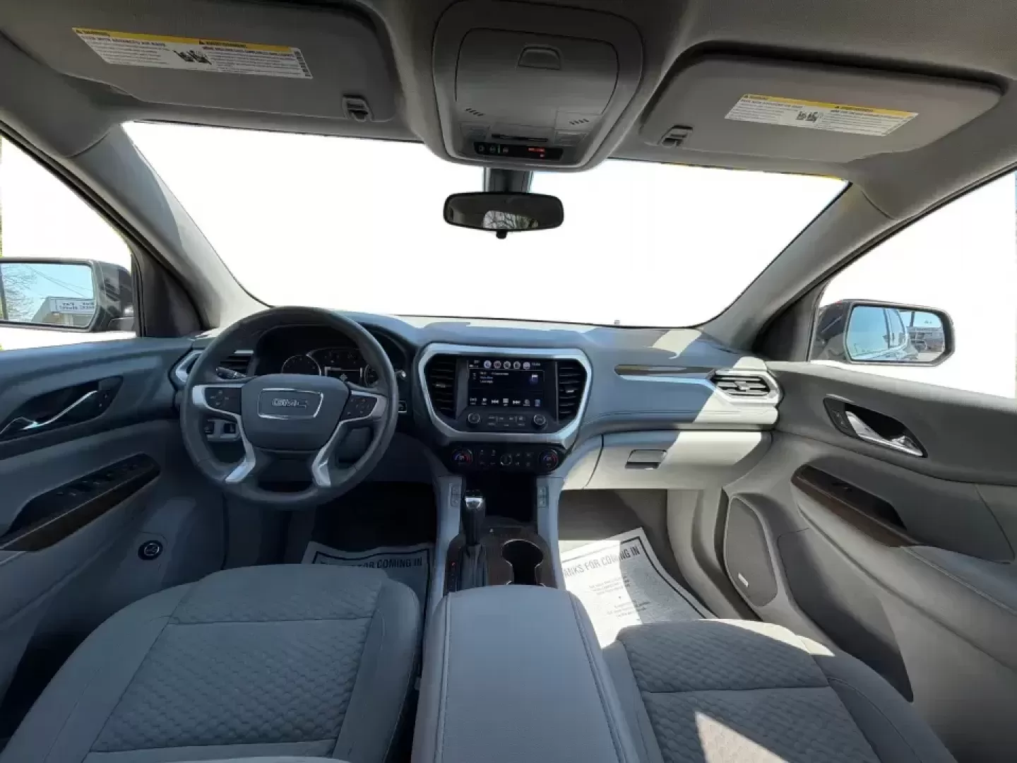 2018 GMC Acadia SLE-2 (1GKKNSLS0JZ) with an 3.6L V6 DOHC 24V engine, 6A transmission, located at 401 Woodman Dr, Riverside, OH, 45431, (937) 908-9800, 39.760899, -84.123421 - Load up the kids, the groceries, and the weekend plans-this 2018 GMC Acadia SLE-2 is the kind of SUV that makes busy life in and around Xenia feel easier. Whether you're commuting toward Dayton, juggling school drop-offs, or heading out for a road trip through Caesar Creek State Park, the Acadia del - Photo#19