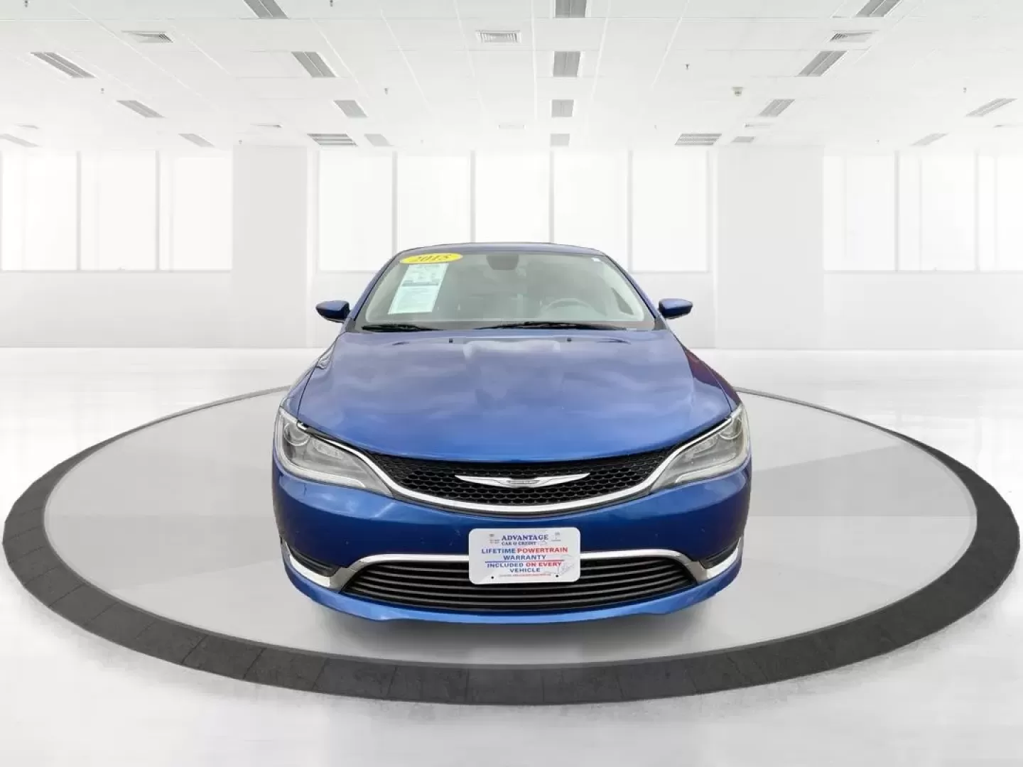 2015 Chrysler 200 Limited (1C3CCCAB9FN) with an 3.6L V-6 DOHC engine, located at 4508 South Dixie Dr, Moraine, OH, 45439, (937) 908-9800, 39.689976, -84.218452 - **Experience Comfort and Style with the 2015 Chrysler 200 Limited at Advantage Car and Credit**<br /> <br /> Are you in the market for a dependable sedan that suits both your daily commute and weekend adventures? Look no further! The 2015 Chrysler 200 Limited is the perfect blend of style, performan - Photo#7