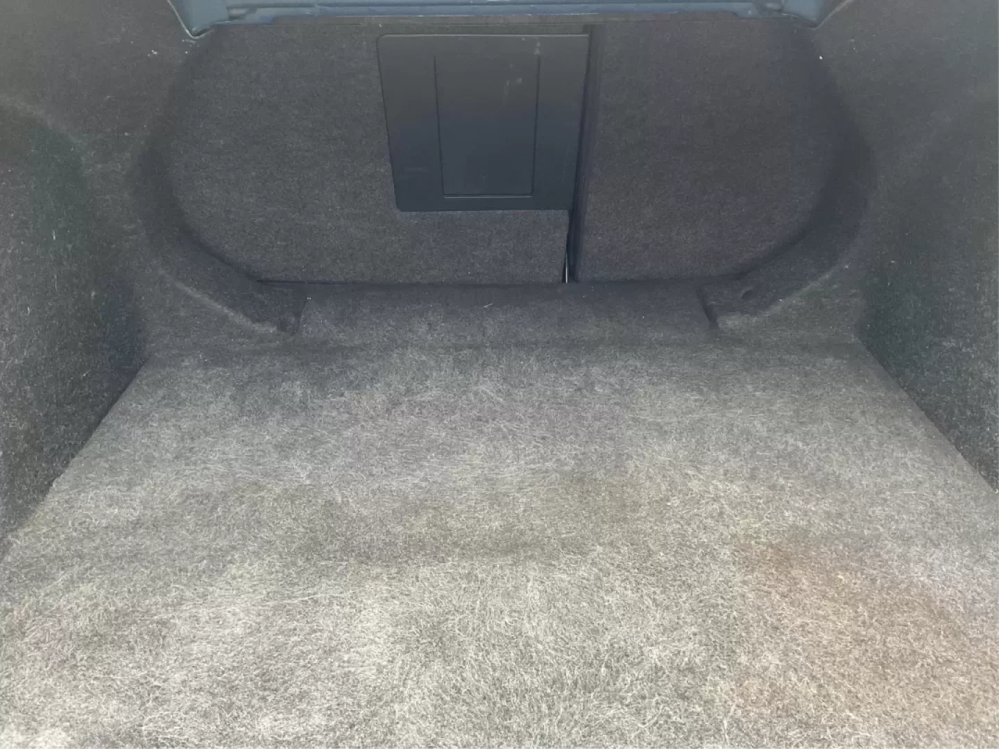 2015 Chrysler 200 Limited (1C3CCCAB9FN) with an 3.6L V-6 DOHC engine, located at 4508 South Dixie Dr, Moraine, OH, 45439, (937) 908-9800, 39.689976, -84.218452 - **Experience Comfort and Style with the 2015 Chrysler 200 Limited at Advantage Car and Credit**<br /> <br /> Are you in the market for a dependable sedan that suits both your daily commute and weekend adventures? Look no further! The 2015 Chrysler 200 Limited is the perfect blend of style, performan - Photo#12