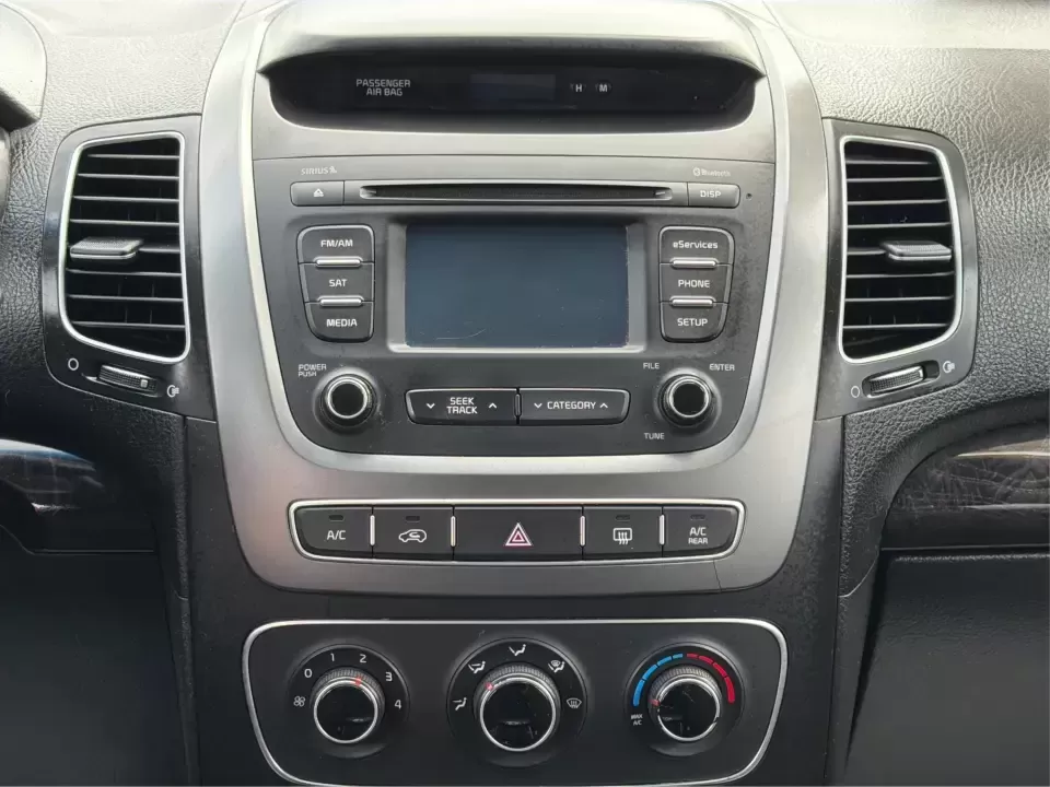 2014 Kia Sorento LX V6 (5XYKTDA74EG) with an Lambda II 3.3L V-6 gasoline direct injection engine, 6-Speed Automatic transmission, located at 4508 South Dixie Dr, Moraine, OH, 45439, (937) 908-9800, 39.689976, -84.218452 - Picture your next Ohio weekend: the kids loaded up for a day at Johnston Farm and Indian Agency, groceries stowed for the week, and enough power on tap to handle I75 merges without breaking a sweat. This 2014 Kia Sorento LX V6 in Bright Silver is the kind of do-it-all SUV that fits real life in Pi - Photo#13