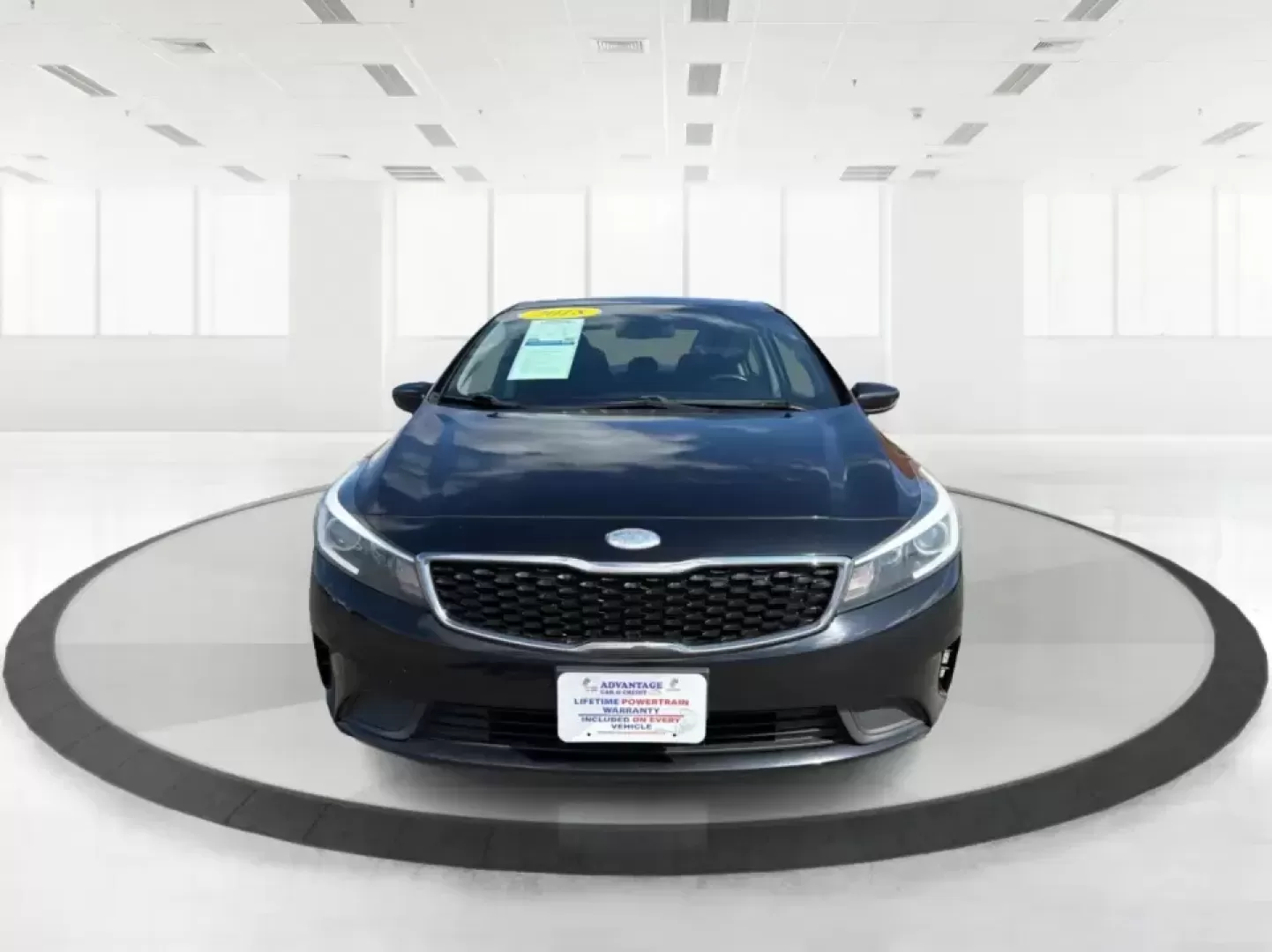 2018 Kia Forte LX (3KPFK4A79JE) with an 2L I-4 DOHC engine, 6M transmission, located at 880 E. National Road, Vandalia, OH, 45377, (937) 908-9800, 39.891918, -84.183594 - Need a dependable commuter that's easy to park downtown, comfortable for I-75 and SR-725 traffic, and still stylish enough for dinner in the Dayton area? This 2018 Kia Forte LX in Aurora Black is a smart, budget-friendly sedan that fits real life in Moraine, OH-whether you're stacking miles for work - Photo#7