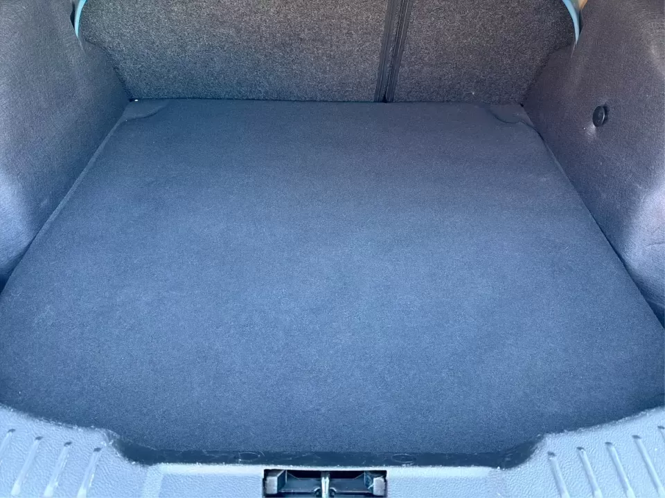 2018 Ford Focus SE (1FADP3FE5JL) with an 1.0L L3 engine, Automatic transmission, located at 1230 East Main St, Xenia, OH, 45385, (937) 908-9800, 39.688026, -83.910172 - Need a smart, budget-friendly commuter that's easy to live with all week and still ready for a spontaneous weekend escape? This 2018 Ford Focus SE sedan in eye-catching Lightning Blue Metallic is a practical pick for daily drives to Dayton, school drop-offs, and quick errands around Xenia-while keep - Photo#12