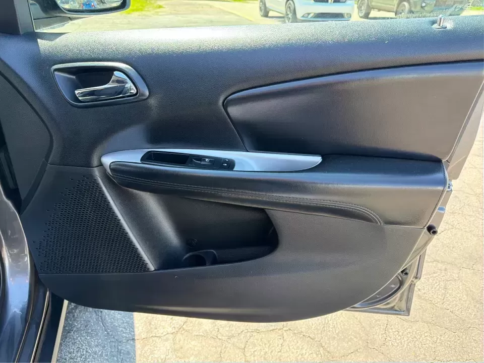 2014 Dodge Journey SXT (3C4PDDBG0ET) with an 3.6L V-6 DOHC engine, 6-Speed Automatic transmission, located at 1099 N County Rd 25A , Troy, OH, 45373, (937) 908-9800, 40.057079, -84.212883 - Pack up the kids, the dog, and the weekend bags-this 2014 Dodge Journey SXT is the kind of SUV that makes everyday life in Troy easier and spontaneous road trips feel completely doable. Whether you're tackling school drop-offs, commuting to Dayton, or planning a family day at the Miami County Fairgr - Photo#20