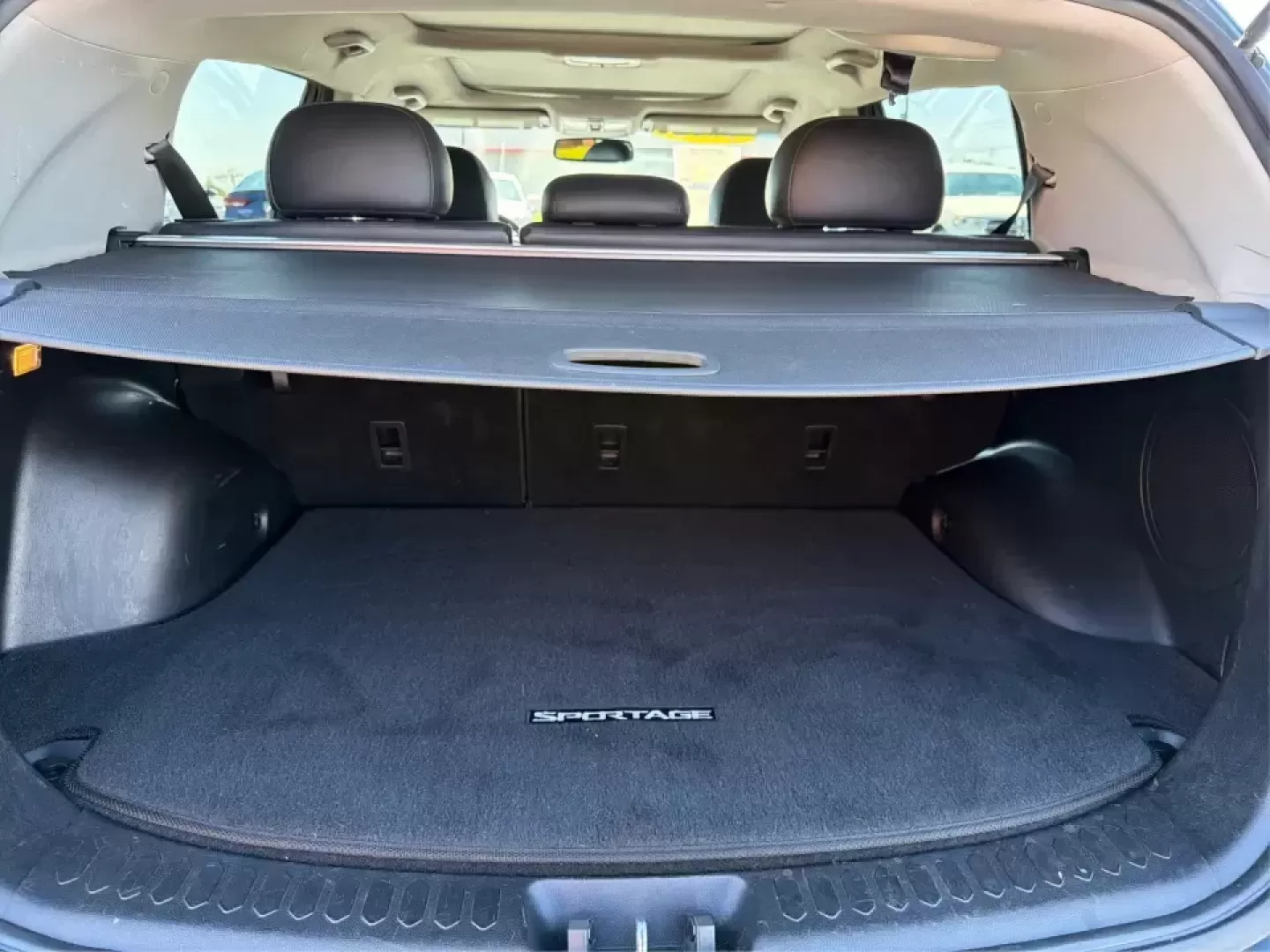 2012 Kia Sportage EX (KNDPC3A28C7) with an 2.4L I-4 DOHC engine, 6-Speed Automatic transmission, located at 880 E. National Road, Vandalia, OH, 45377, (937) 908-9800, 39.891918, -84.183594 - Picture your next week done right: an easy commute down I75, quick school drop-offs, a grocery run in the rain, and a spontaneous weekend trip to Taylorsville MetroPark-all in a compact SUV that feels comfortable, confident, and practical. This 2012 Kia Sportage EX in Twilight Blue is a smart fit fo - Photo#12