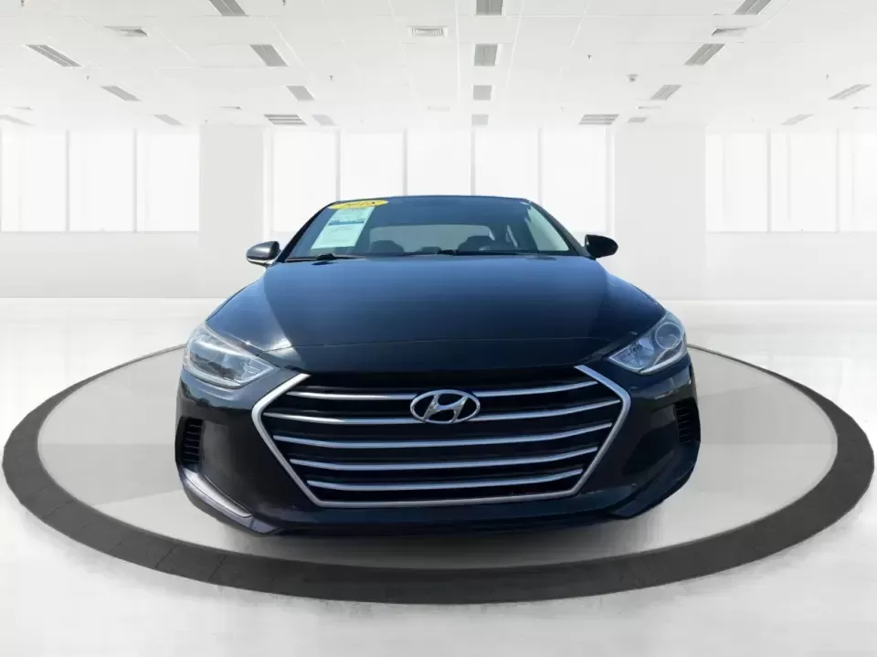 2018 Hyundai Elantra SEL (5NPD84LFXJH) with an Nu 2L I-4 DOHC engine, 6A transmission, located at 880 E. National Road, Vandalia, OH, 45377, (937) 908-9800, 39.891918, -84.183594 - Take the stress out of your daily commute, weekend errands, and road trips around the Miami Valley with this sleek, fuel-friendly **2018 Hyundai Elantra SEL**-a smart sedan for drivers who want dependable transportation, modern comfort, and a payment plan that can fit real life. Whether you're headi - Photo#7