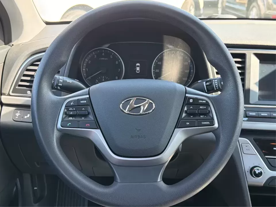 2018 Hyundai Elantra SEL (5NPD84LFXJH) with an Nu 2L I-4 DOHC engine, 6A transmission, located at 880 E. National Road, Vandalia, OH, 45377, (937) 908-9800, 39.891918, -84.183594 - Take the stress out of your daily commute, weekend errands, and road trips around the Miami Valley with this sleek, fuel-friendly **2018 Hyundai Elantra SEL**-a smart sedan for drivers who want dependable transportation, modern comfort, and a payment plan that can fit real life. Whether you're headi - Photo#16