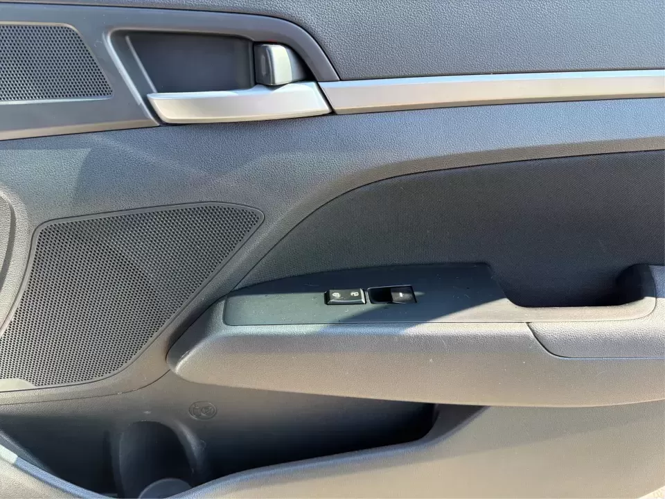 2018 Hyundai Elantra SEL (5NPD84LFXJH) with an Nu 2L I-4 DOHC engine, 6A transmission, located at 880 E. National Road, Vandalia, OH, 45377, (937) 908-9800, 39.891918, -84.183594 - Take the stress out of your daily commute, weekend errands, and road trips around the Miami Valley with this sleek, fuel-friendly **2018 Hyundai Elantra SEL**-a smart sedan for drivers who want dependable transportation, modern comfort, and a payment plan that can fit real life. Whether you're headi - Photo#18