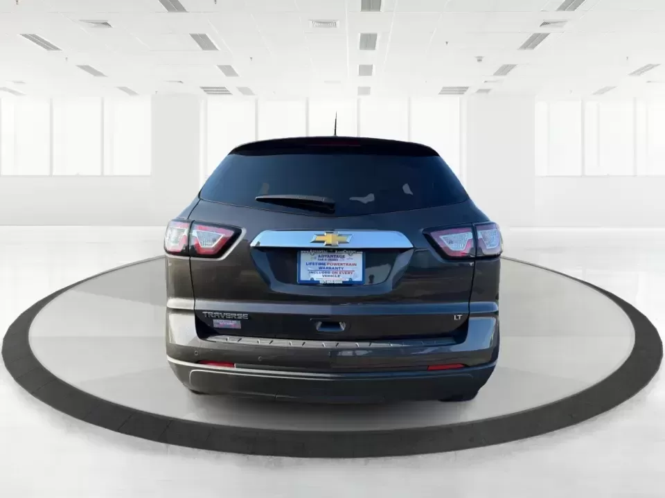 2017 Chevrolet Traverse 1LT (1GNKRGKD6HJ) with an 3.6L V-6 gasoline direct injection engine, 6A transmission, located at 8750 N County Rd 25A, Piqua, OH, 45356, (937) 908-9800, 40.164391, -84.232513 - Road trips to Indian Lake, busy school mornings, and comfortable daily commutes down I75 are exactly what this SUV was built for. If you need a three-row family hauler that still feels confident and composed on Ohio back roads, this **2017 Chevrolet Traverse 1LT** in **Tungsten Metallic** delivers t - Photo#3