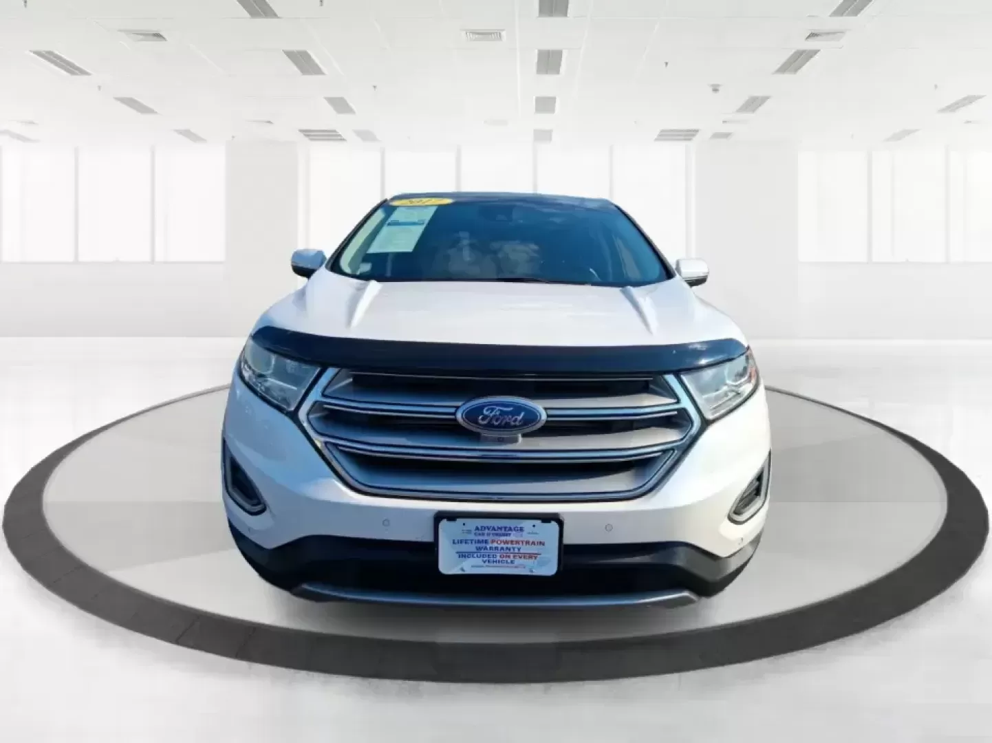 2017 Ford Edge Titanium (2FMPK4K85HB) with an 3.5L V6 DOHC 24V engine, 6A transmission, located at 1230 East Main St, Xenia, OH, 45385, (937) 908-9800, 39.688026, -83.910172 - Load up the family, point the hood toward a weekend escape, and enjoy the kind of comfort that makes long drives feel shorter-this 2017 Ford Edge Titanium is built for real life in and around Xenia. Whether you're commuting to Dayton, shuttling kids to activities, or planning a road trip to John Bry - Photo#7