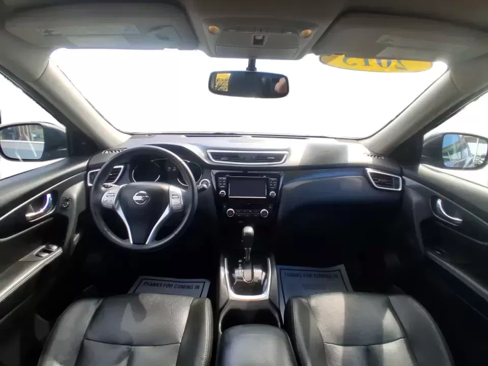 2015 Nissan Rogue SL (5N1AT2MVXFC) with an 2.5L I-4 DOHC engine, Continuously Variable Transmission transmission, located at 1230 East Main St, Xenia, OH, 45385, (937) 908-9800, 39.688026, -83.910172 - Picture your next Ohio weekend: loading up the kids and the cooler, merging onto US35 for a quick run to Wright-Patterson Air Force Base, or taking a scenic drive through John Bryan State Park-without stressing over winter weather, space, or comfort. This 2015 Nissan Rogue SL in Gun Metallic is the - Photo#20