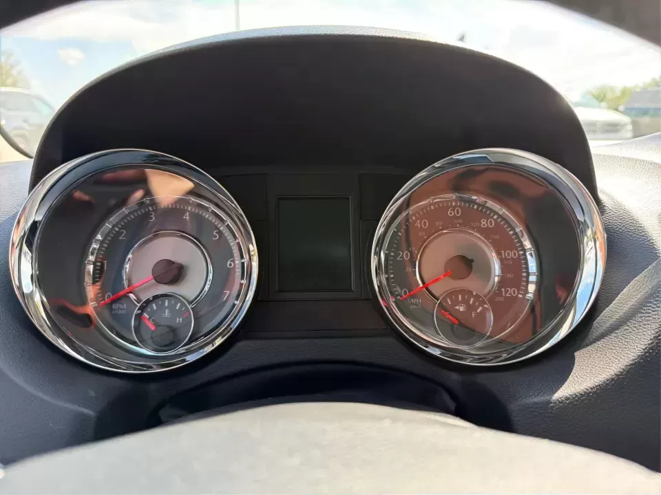 2016 Chrysler Town and Country Touring (2C4RC1BGXGR) with an Pentastar 3.6L V-6 DOHC engine, 6A transmission, located at 1184 Kauffman Ave, Fairborn, OH, 45324, (937) 908-9800, 39.807072, -84.030914 - Life gets busy fast-school drop-offs, long commutes, weekend tournaments, and the occasional road trip to reset. The 2016 Chrysler Town and Country Touring is built for that real-life rhythm, giving you minivan practicality with comfort features that make every mile easier. Finished in Brilliant B - Photo#15