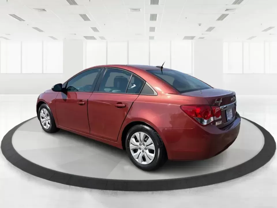 2013 Chevrolet Cruze LS Auto (1G1PA5SG2D7) with an ECOTEC 1.8L I-4 DOHC engine, 6-Speed Automatic transmission, located at 1230 East Main St, Xenia, OH, 45385, (937) 908-9800, 39.688026, -83.910172 - Need a dependable commuter that sips fuel, fits into tight downtown parking, and still feels comfortable for weekend errands and road trips? This 2013 Chevrolet Cruze LS Auto is a smart, budget-friendly sedan for life in and around Xenia-whether you're commuting toward Dayton, heading to Wright-Patt - Photo#4