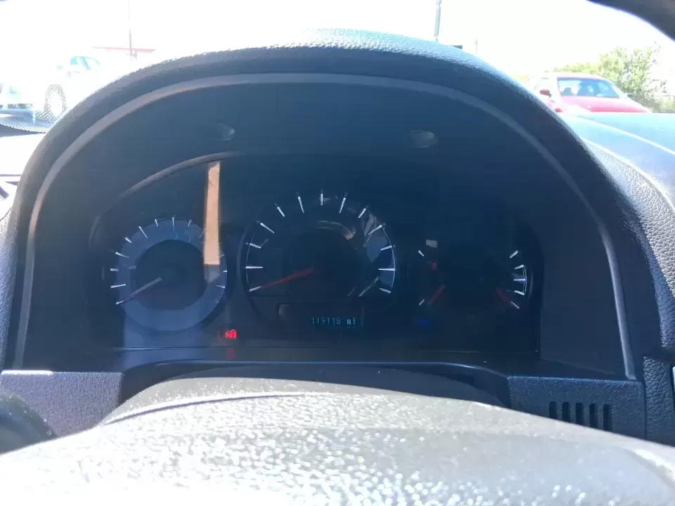 2012 Ford Fusion SE (3FAHP0HAXCR) with an 2.5L L4 DOHC 16V engine, located at 401 Woodman Dr, Riverside, OH, 45431, (937) 908-9800, 39.760899, -84.123421 - Need a dependable sedan that makes everyday life easier-whether you're commuting down I-75 to Dayton, running errands around Troy, or planning a weekend drive past the Miami River and downtown's shops and festivals? This 2012 Ford Fusion SE in Blue Flame Metallic is a smart, comfortable choice for b - Photo#15