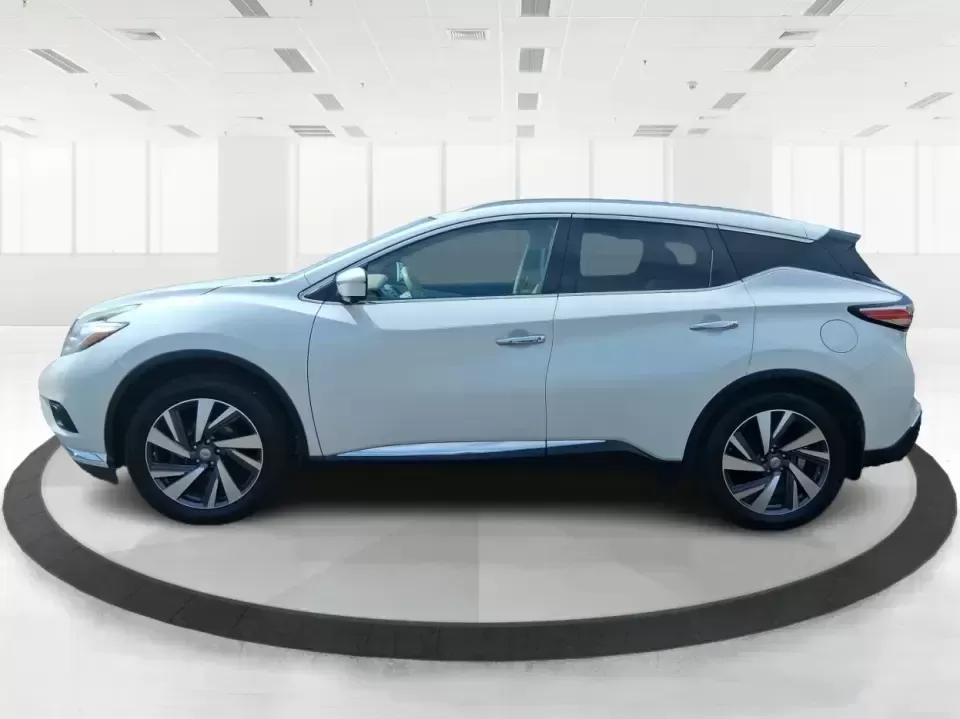 2015 Nissan Murano Platinum (5N1AZ2MH3FN) with an 3.5L V-6 DOHC engine, Continuously Variable Transmission transmission, located at 1951 S Dayton Lakeview Rd., New Carlisle, OH, 45344, (937) 908-9800, 39.890999, -84.050255 - Need one SUV that can handle the weekday commute, keep everyone comfortable on family errands, and still feel upscale for a weekend getaway to John Bryan State Park or a day trip through Dayton? This 2015 Nissan Murano Platinum AWD in Pearl White is built for exactly that kind of real-life driving-s - Photo#5