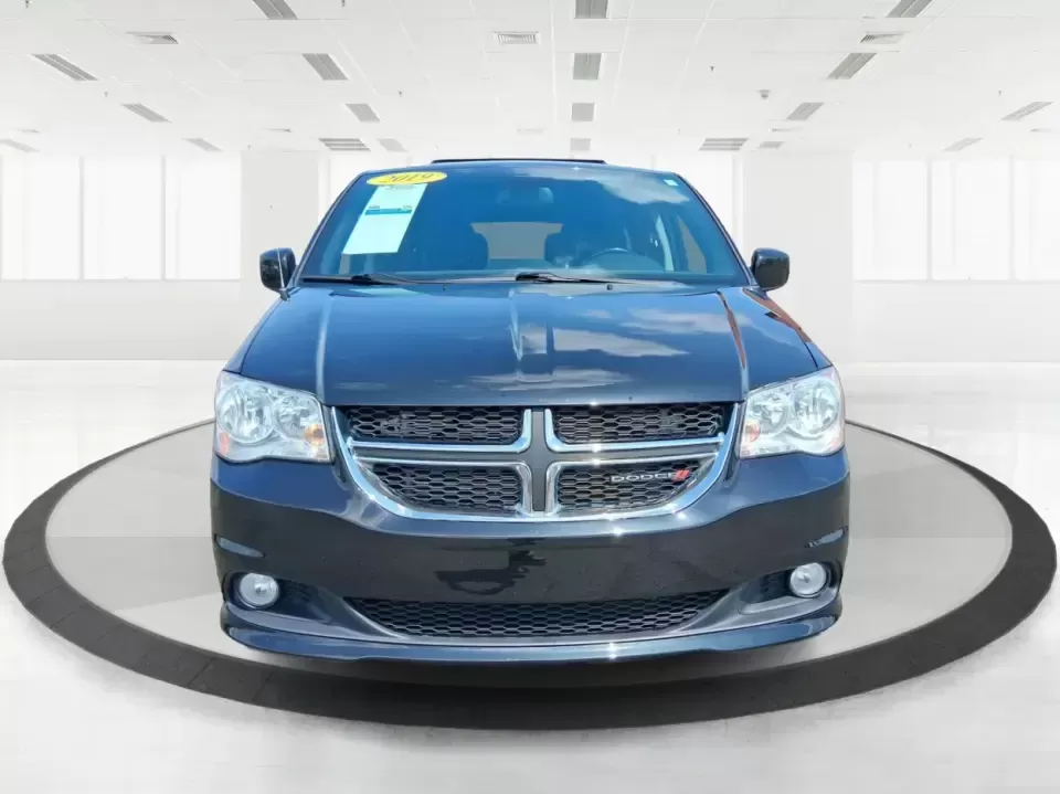 2019 Dodge Grand Caravan SXT (2C4RDGCG0KR) with an Pentastar 3.6L V-6 DOHC engine, 6A transmission, located at 880 E. National Road, Vandalia, OH, 45377, (937) 908-9800, 39.891918, -84.183594 - Load up the kids, the groceries, the sports gear, and still have room for a weekend road trip-this 2019 Dodge Grand Caravan SXT is built for real life in Vandalia. If your days include school drop-offs, long commutes down I-75, or quick runs along E. National Road, this spacious passenger van delive - Photo#7