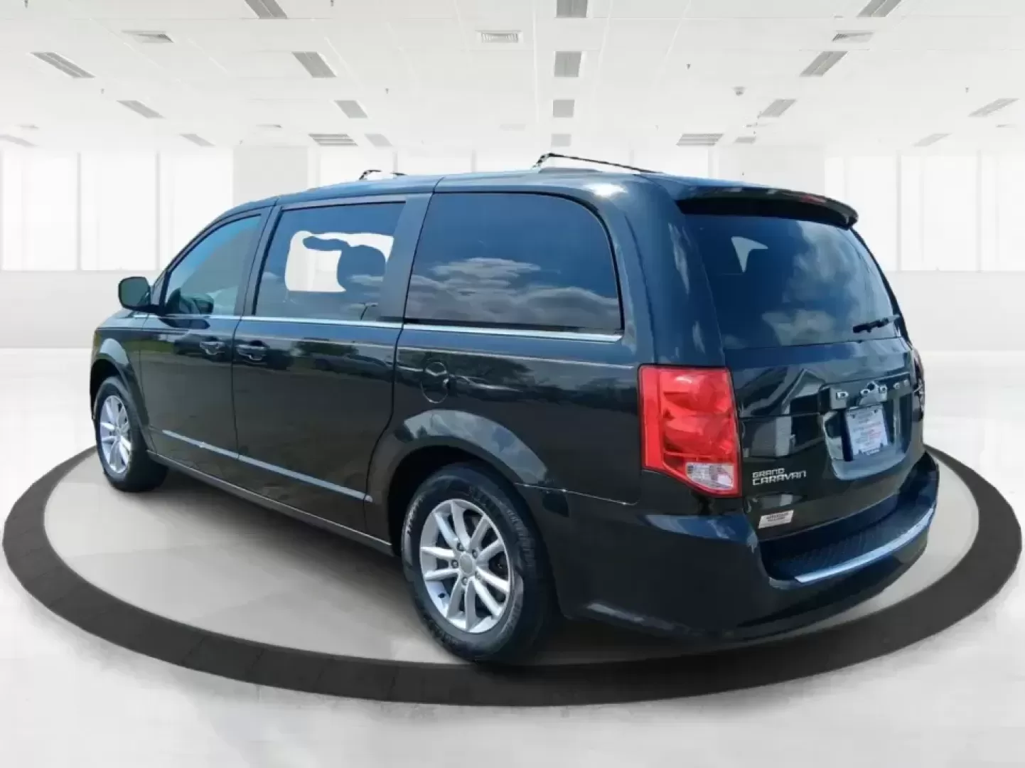 2019 Dodge Grand Caravan SXT (2C4RDGCG0KR) with an Pentastar 3.6L V-6 DOHC engine, 6A transmission, located at 8750 N County Rd 25A, Piqua, OH, 45356, (937) 908-9800, 40.164391, -84.232513 - Load up the kids, the groceries, the sports gear, and still have room for a weekend road trip-this 2019 Dodge Grand Caravan SXT is built for real life in Vandalia. If your days include school drop-offs, long commutes down I-75, or quick runs along E. National Road, this spacious passenger van delive - Photo#4