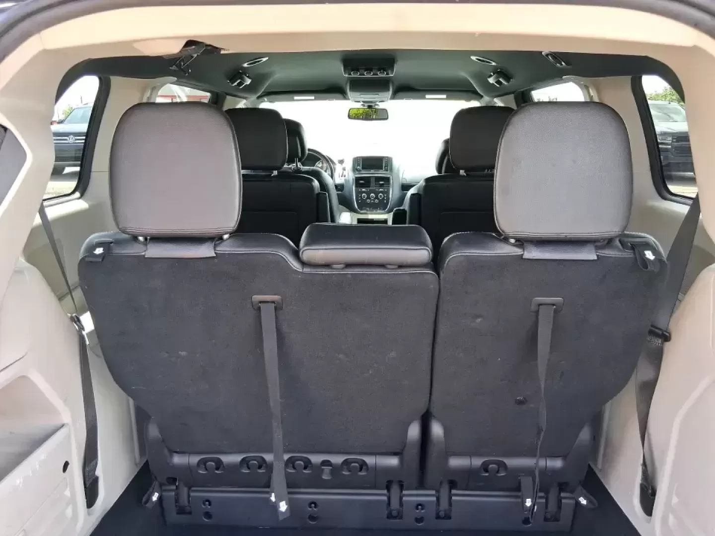 2019 Dodge Grand Caravan SXT (2C4RDGCG0KR) with an Pentastar 3.6L V-6 DOHC engine, 6A transmission, located at 8750 N County Rd 25A, Piqua, OH, 45356, (937) 908-9800, 40.164391, -84.232513 - Load up the kids, the groceries, the sports gear, and still have room for a weekend road trip-this 2019 Dodge Grand Caravan SXT is built for real life in Vandalia. If your days include school drop-offs, long commutes down I-75, or quick runs along E. National Road, this spacious passenger van delive - Photo#12