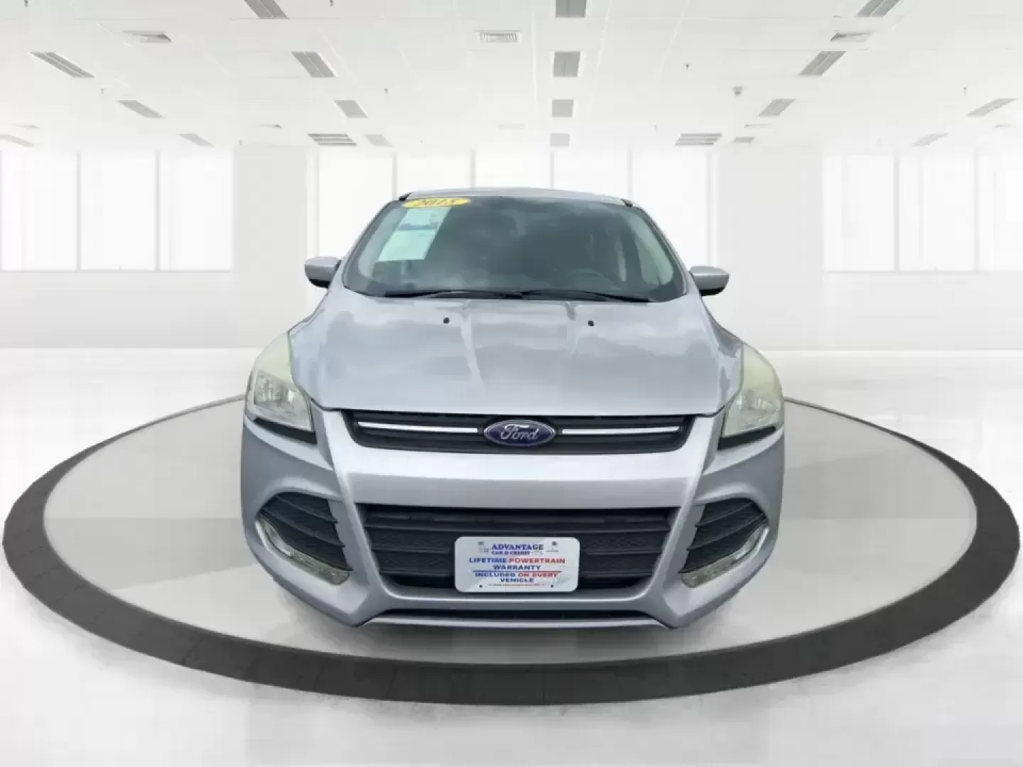2015 Ford Escape SE (1FMCU9G91FU) with an 2.0L L4 DOHC 16V engine, 6-Speed Automatic transmission, located at 880 E. National Road, Vandalia, OH, 45377, (937) 908-9800, 39.891918, -84.183594 - Weekend getaways to Englewood MetroPark, snowy commutes down I75, and everyday school-and-grocery runs all feel easier when you've got an SUV that's sized right, confident in bad weather, and comfortable for the long haul. This **2015 Ford Escape SE 4WD** in **Ingot Silver** is a smart pick for driv - Photo#7