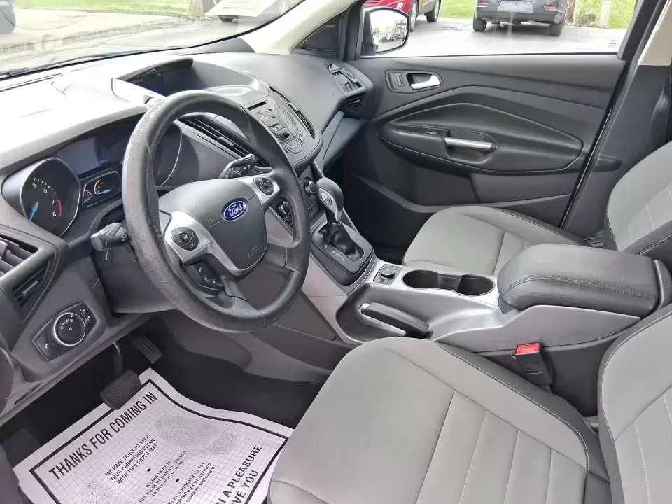 2015 Ford Escape SE (1FMCU9G91FU) with an 2.0L L4 DOHC 16V engine, 6-Speed Automatic transmission, located at 880 E. National Road, Vandalia, OH, 45377, (937) 908-9800, 39.891918, -84.183594 - Weekend getaways to Englewood MetroPark, snowy commutes down I75, and everyday school-and-grocery runs all feel easier when you've got an SUV that's sized right, confident in bad weather, and comfortable for the long haul. This **2015 Ford Escape SE 4WD** in **Ingot Silver** is a smart pick for driv - Photo#9