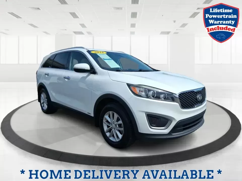 2016 Kia Sorento 2.4L LX (5XYPGDA34GG) with an 2.4L I-4 gasoline direct injection engine, 6-Speed Automatic transmission, located at 880 E. National Road, Vandalia, OH, 45377, (937) 908-9800, 39.891918, -84.183594 - Ready for school drop-offs, I-75 commutes, and spontaneous weekend getaways to the Dayton area-this 2016 Kia Sorento LX is the kind of SUV that fits real life. With confident AWD capability, flexible seating, and everyday comfort, it's a smart pick for growing families, shift workers with long drive - Photo#0