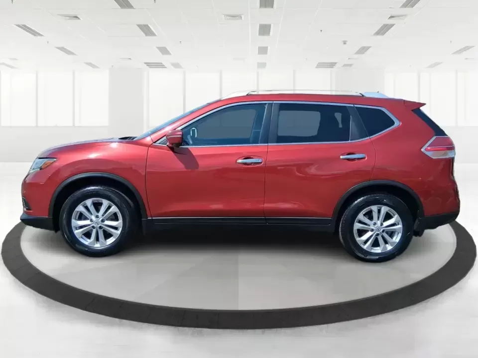 2015 Nissan Rogue SV (KNMAT2MV8FP) with an 2.5L I-4 DOHC engine, Continuously Variable Transmission transmission, located at 880 E. National Road, Vandalia, OH, 45377, (937) 908-9800, 39.891918, -84.183594 - Pack up the kids, load the cooler, and point the SUV toward your next weekend escape-this Cayenne Red 2015 Nissan Rogue SV is the kind of do-it-all crossover that fits real life in Vandalia, from school drop-offs and grocery runs to road trips up I75. With confident 4WD/AWD traction, a comfortable c - Photo#5