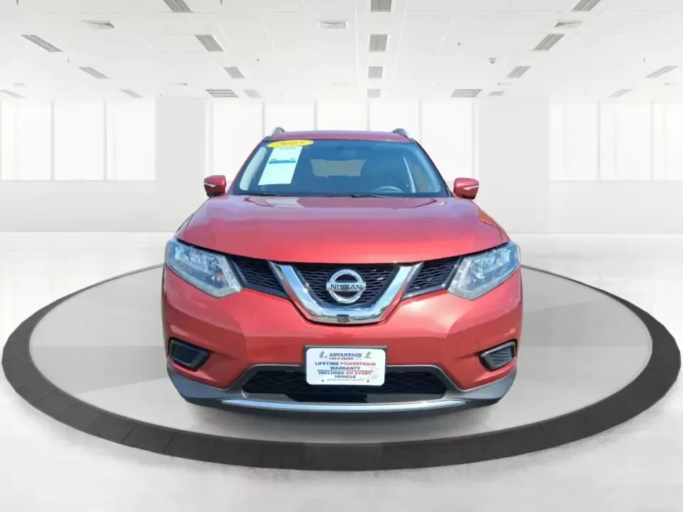 2015 Nissan Rogue SV (KNMAT2MV8FP) with an 2.5L I-4 DOHC engine, Continuously Variable Transmission transmission, located at 880 E. National Road, Vandalia, OH, 45377, (937) 908-9800, 39.891918, -84.183594 - Pack up the kids, load the cooler, and point the SUV toward your next weekend escape-this Cayenne Red 2015 Nissan Rogue SV is the kind of do-it-all crossover that fits real life in Vandalia, from school drop-offs and grocery runs to road trips up I75. With confident 4WD/AWD traction, a comfortable c - Photo#7