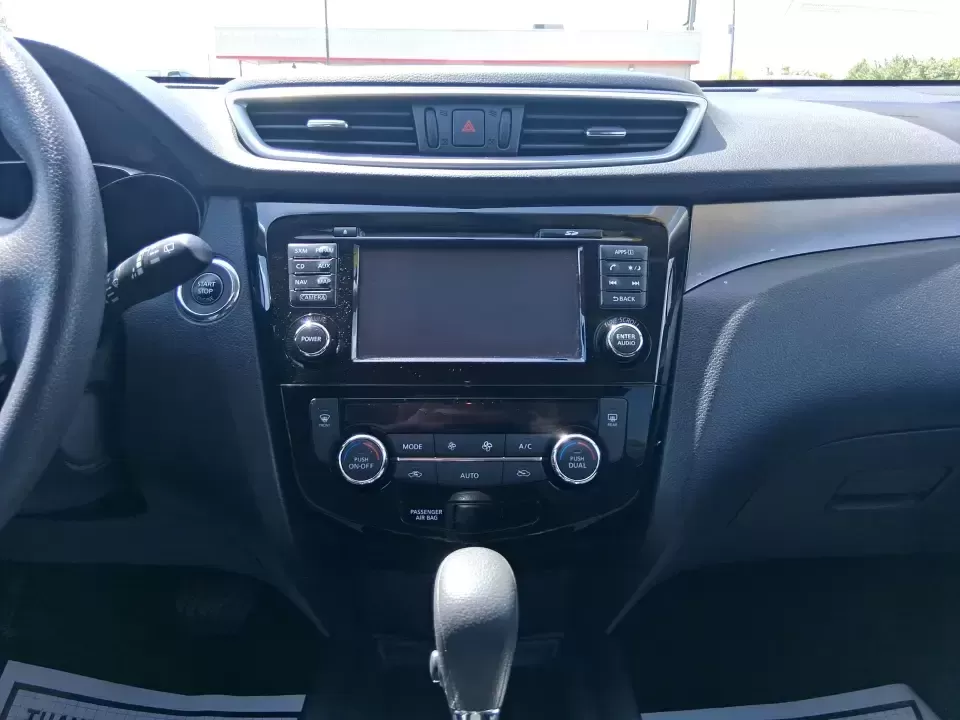 2015 Nissan Rogue SV (KNMAT2MV8FP) with an 2.5L I-4 DOHC engine, Continuously Variable Transmission transmission, located at 880 E. National Road, Vandalia, OH, 45377, (937) 908-9800, 39.891918, -84.183594 - Pack up the kids, load the cooler, and point the SUV toward your next weekend escape-this Cayenne Red 2015 Nissan Rogue SV is the kind of do-it-all crossover that fits real life in Vandalia, from school drop-offs and grocery runs to road trips up I75. With confident 4WD/AWD traction, a comfortable c - Photo#13