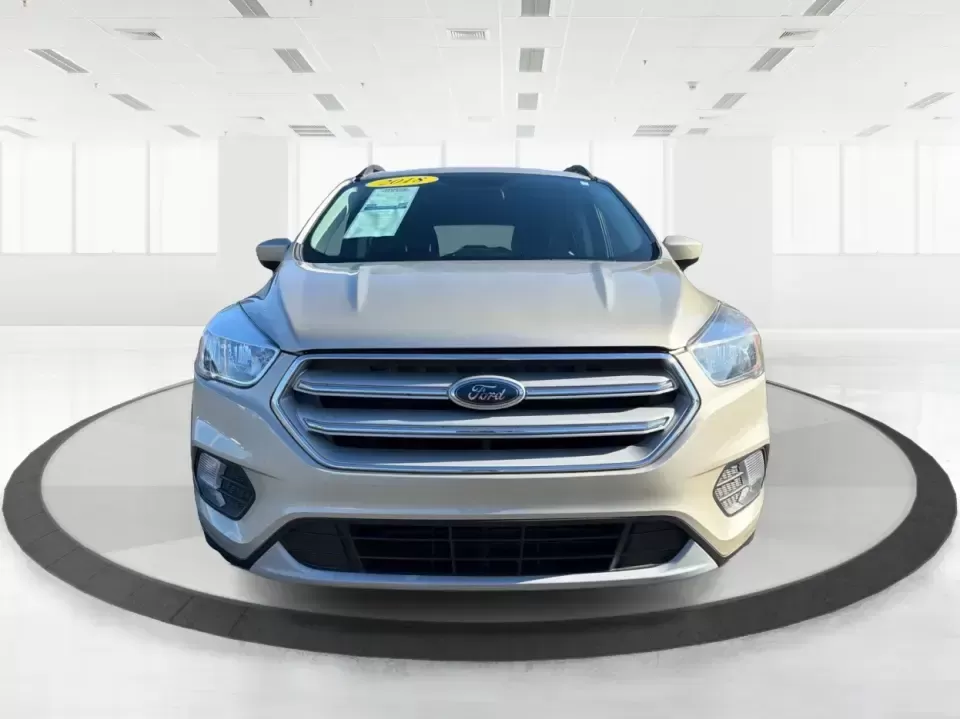 2018 Ford Escape SE (1FMCU0GD6JU) with an 1.5L L4 DOHC 16V engine, 6A transmission, located at 4508 South Dixie Dr, Moraine, OH, 45439, (937) 908-9800, 39.689976, -84.218452 - Pack up the kids, load the groceries, or point the nose toward a weekend getaway-this 2018 Ford Escape SE is the kind of compact SUV that fits real life in Moraine. With a comfortable cabin, smart tech, and easy-to-park size, it's ideal for long commutes up I75, quick errands along South Dixie Dr, o - Photo#7