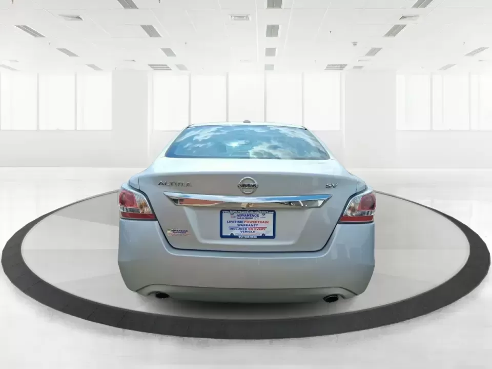 2015 Nissan Altima 2.5 SV (1N4AL3AP6FC) with an 2.5L I-4 DOHC engine, Continuously Variable Transmission transmission, located at 401 Woodman Dr, Riverside, OH, 45431, (937) 908-9800, 39.760899, -84.123421 - Picture your next week: an easy I-675 commute, a comfortable school drop-off run, and a spontaneous weekend drive to Carillon Historical Park or along the Mad River-without driving something oversized or expensive to fuel. This **2015 Nissan Altima 2.5 SV** is the kind of practical, confidence-build - Photo#3