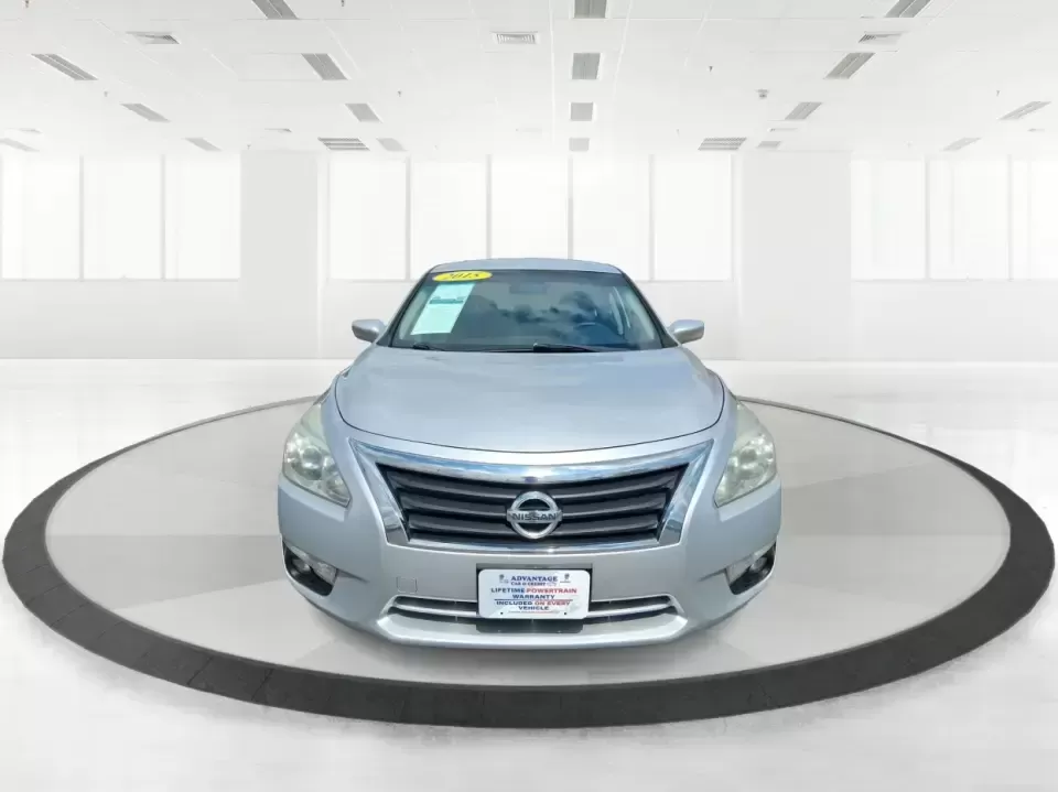 2015 Nissan Altima 2.5 SV (1N4AL3AP6FC) with an 2.5L I-4 DOHC engine, Continuously Variable Transmission transmission, located at 401 Woodman Dr, Riverside, OH, 45431, (937) 908-9800, 39.760899, -84.123421 - Picture your next week: an easy I-675 commute, a comfortable school drop-off run, and a spontaneous weekend drive to Carillon Historical Park or along the Mad River-without driving something oversized or expensive to fuel. This **2015 Nissan Altima 2.5 SV** is the kind of practical, confidence-build - Photo#7