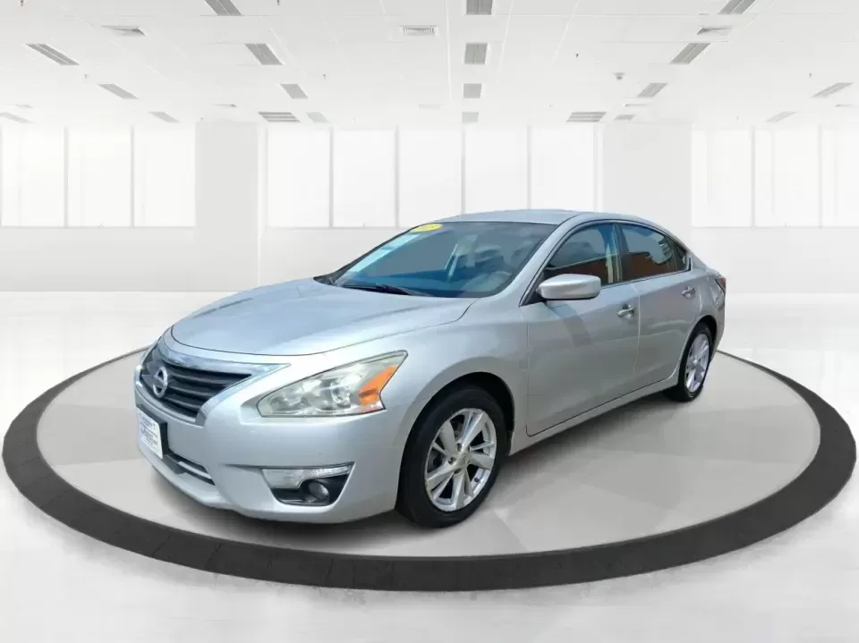 2015 Nissan Altima 2.5 SV (1N4AL3AP6FC) with an 2.5L I-4 DOHC engine, Continuously Variable Transmission transmission, located at 401 Woodman Dr, Riverside, OH, 45431, (937) 908-9800, 39.760899, -84.123421 - Picture your next week: an easy I-675 commute, a comfortable school drop-off run, and a spontaneous weekend drive to Carillon Historical Park or along the Mad River-without driving something oversized or expensive to fuel. This **2015 Nissan Altima 2.5 SV** is the kind of practical, confidence-build - Photo#8