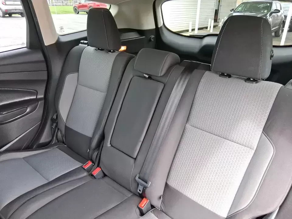 2019 Ford Escape SE (1FMCU0GD6KU) with an 1.5L L4 DOHC 16V engine, 6A transmission, located at 401 Woodman Dr, Riverside, OH, 45431, (937) 908-9800, 39.760899, -84.123421 - Weekday commutes down Woodman Dr, school drop-offs, and weekend getaways to Carillon Historical Park or a quick run up I675-this 2019 Ford Escape SE is the kind of SUV that fits real life in Riverside, Ohio. With its easy-to-park size, confident road manners, and versatile cargo space, it's a smart - Photo#10