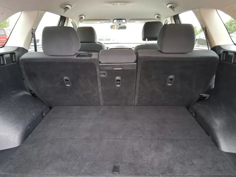 2017 Kia Sorento 2.4L LX (5XYPG4A30HG) with an 2.4L I-4 gasoline direct injection engine, 6A transmission, located at 401 Woodman Dr, Riverside, OH, 45431, (937) 908-9800, 39.760899, -84.123421 - Picture your next weekend: the family packed up for a day at Carillon Historical Park, groceries loaded after a quick stop near The Greene, and plenty of room left for sports gear or a stroller-without feeling like you're driving something bulky. This 2017 Kia Sorento LX is built for real life in th - Photo#12