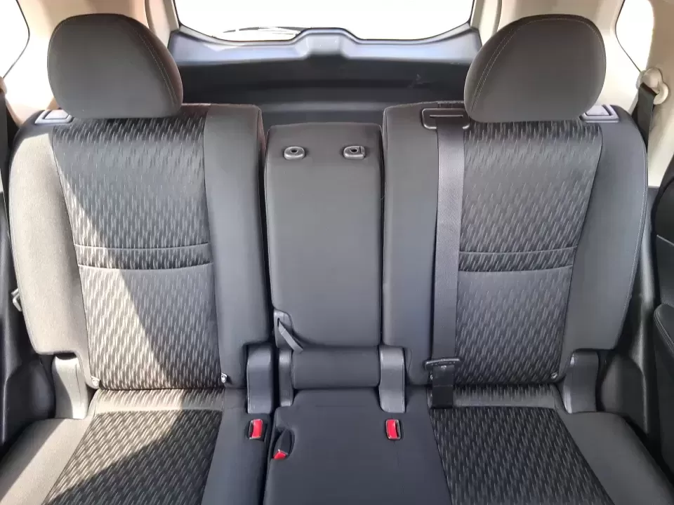 2018 Nissan Rogue S (KNMAT2MV3JP) with an 2.5L I-4 DOHC engine, CVT transmission, located at 1099 N County Rd 25A , Troy, OH, 45373, (937) 908-9800, 40.057079, -84.212883 - Pack up the family for a weekend at Miami County Park, tackle a snowy morning commute up I75, or load up groceries after an afternoon in historic downtown Troy-this 2018 Nissan Rogue S is the kind of SUV that fits real life in Troy, Ohio. With confident AWD capability and practical comfort, it's ide - Photo#14