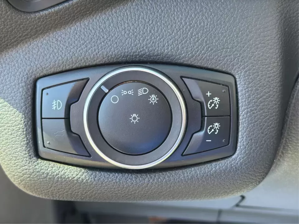 2017 Ford Escape SE (1FMCU0GD2HU) with an 1.5L L4 DOHC 16V engine, 6A transmission, located at 401 Woodman Dr, Riverside, OH, 45431, (937) 908-9800, 39.760899, -84.123421 - Picture a weekday that starts with a smooth commute up N County Rd 25A, turns into easy school drop-offs, and ends with a weekend escape to Indian Lake or a quick run down I75 for shopping and dinner-this 2017 Ford Escape SE is built for real life in and around Piqua, Ohio. Finished in standout Whit - Photo#17