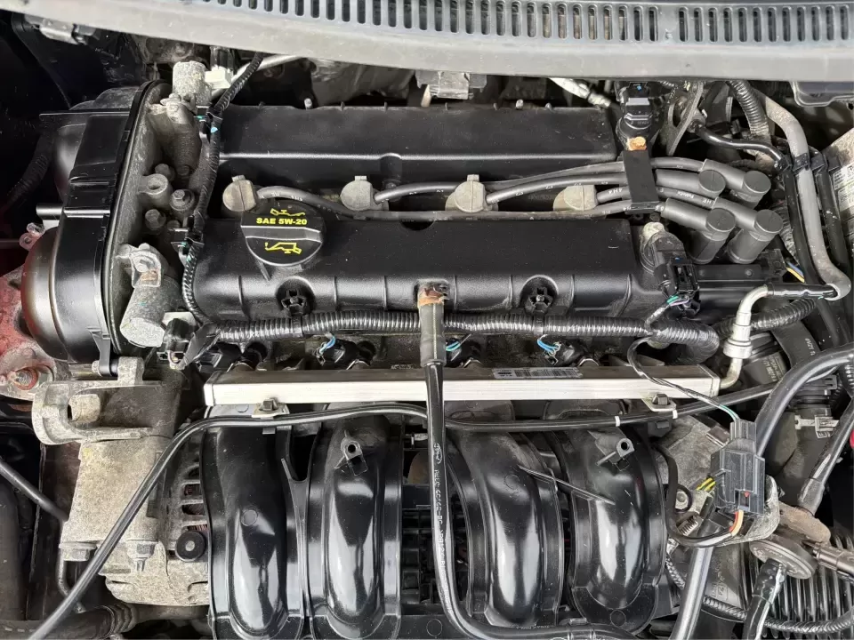 2016 Ford Fiesta SE (3FADP4EJ8GM) with an 1.6L L4 DOHC 16V engine, located at 8750 N County Rd 25A, Piqua, OH, 45356, (937) 908-9800, 40.164391, -84.232513 - Need a smart, easy-to-park hatchback that makes daily life simpler-whether you're commuting up I-75, running errands around downtown Piqua, or packing up for a weekend at Lock 9 Park? This 2016 Ford Fiesta SE Hatchback in Shadow Black delivers big practicality in a small, budget-friendly footprint, - Photo#11