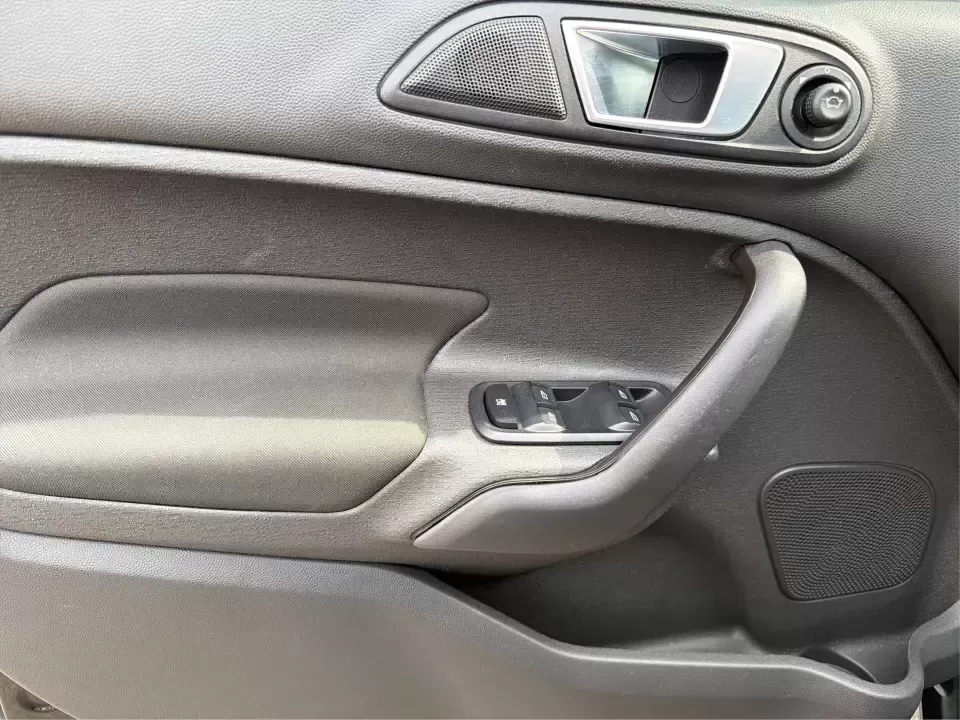 2016 Ford Fiesta SE (3FADP4EJ8GM) with an 1.6L L4 DOHC 16V engine, located at 8750 N County Rd 25A, Piqua, OH, 45356, (937) 908-9800, 40.164391, -84.232513 - Need a smart, easy-to-park hatchback that makes daily life simpler-whether you're commuting up I-75, running errands around downtown Piqua, or packing up for a weekend at Lock 9 Park? This 2016 Ford Fiesta SE Hatchback in Shadow Black delivers big practicality in a small, budget-friendly footprint, - Photo#18