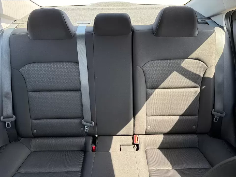 2018 Hyundai Elantra SE (KMHD74LF2JU) with an Nu 2L I-4 DOHC engine, 6A transmission, located at 4508 South Dixie Dr, Moraine, OH, 45439, (937) 908-9800, 39.689976, -84.218452 - Need a dependable commuter that's easy to park downtown, comfortable for I-75 and SR-725 drives, and efficient enough for everyday errands from Moraine to Dayton? This 2018 Hyundai Elantra SE in Galactic Gray Metallic is a smart, budget-friendly sedan built for real life-work runs, school drop-offs, - Photo#14