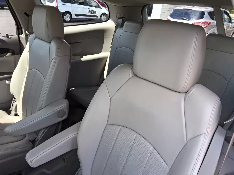 2016 Buick Enclave Leather (5GAKVBKD1GJ) with an 3.6L V-6 gasoline direct injection engine, 6-Speed Automatic Overdrive transmission, located at 1184 Kauffman Ave, Fairborn, OH, 45324, (937) 908-9800, 39.807072, -84.030914 - Weekend road trips to Yellow Springs, daily school runs across Fairborn, or a comfortable commute down I675 toward Dayton-this 2016 Buick Enclave Leather is built for real life when you need space, confidence, and premium comfort without the premium price. Finished in Ebony Twilight Metallic, this f - Photo#10