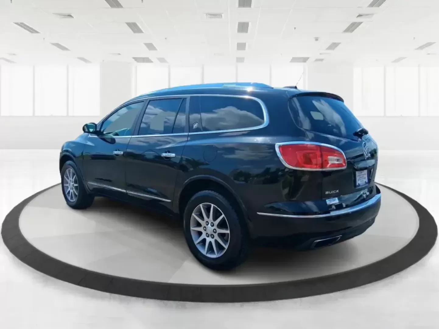2016 Buick Enclave Leather (5GAKVBKD1GJ) with an 3.6L V-6 gasoline direct injection engine, 6-Speed Automatic Overdrive transmission, located at 1230 East Main St, Xenia, OH, 45385, (937) 908-9800, 39.688026, -83.910172 - Weekend road trips to Yellow Springs, daily school runs across Fairborn, or a comfortable commute down I675 toward Dayton-this 2016 Buick Enclave Leather is built for real life when you need space, confidence, and premium comfort without the premium price. Finished in Ebony Twilight Metallic, this f - Photo#4