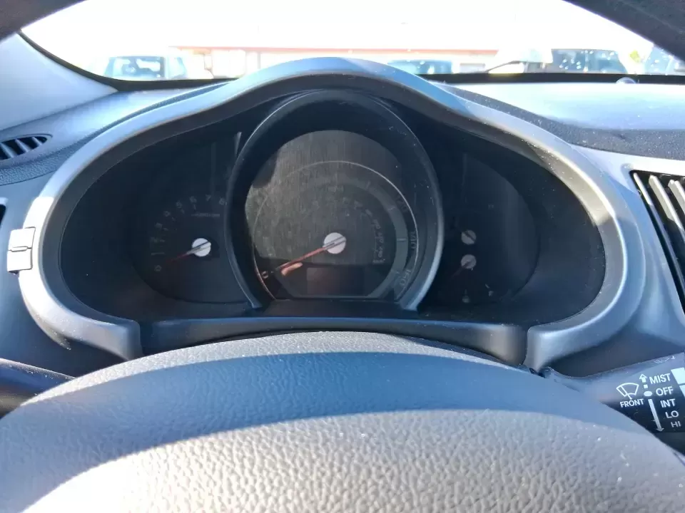 2016 Kia Sportage LX (KNDPBCAC7G7) with an Theta II 2.4L I-4 gasoline direct injection engine, 6-Speed Automatic transmission, located at 880 E. National Road, Vandalia, OH, 45377, (937) 908-9800, 39.891918, -84.183594 - Need a crossover that can handle Ohio's four seasons, school runs, and weekend getaways without draining your budget? This 2016 Kia Sportage LX is built for real life in Vandalia-whether you're commuting down I75, running errands along National Road, or packing up for a day at the Dayton Aviation He - Photo#15