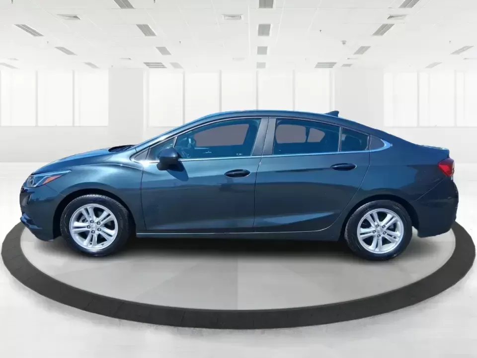 2018 Chevrolet Cruze LT Auto (1G1BE5SM2J7) with an 1.4L I-4 gasoline direct injection engine, 6A transmission, located at 1951 S Dayton Lakeview Rd., New Carlisle, OH, 45344, (937) 908-9800, 39.890999, -84.050255 - Need a dependable commuter that sips fuel, parks easily downtown, and still feels comfortable for weekend getaways? This 2018 Chevrolet Cruze LT Auto in Satin Steel Gray Metallic is a smart, budget-friendly sedan for life in and around New Carlisle-whether you're heading down S Dayton-Lakeview Rd to - Photo#5