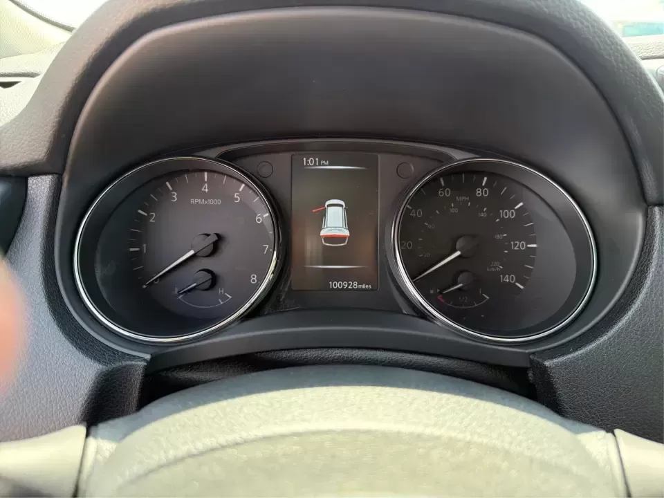 2017 Nissan Rogue S (5N1AT2MT6HC) with an 2.5L I-4 DOHC engine, CVT transmission, located at 880 E. National Road, Vandalia, OH, 45377, (937) 908-9800, 39.891918, -84.183594 - Pack up the kids, load the groceries, or point the nose toward a weekend getaway-this 2017 Nissan Rogue S is the kind of practical, easy-to-live-with SUV that fits real life in Vandalia. With its comfortable cabin, versatile cargo space, and efficient 2.5L I4 engine paired to a smooth CVT, it's idea - Photo#15