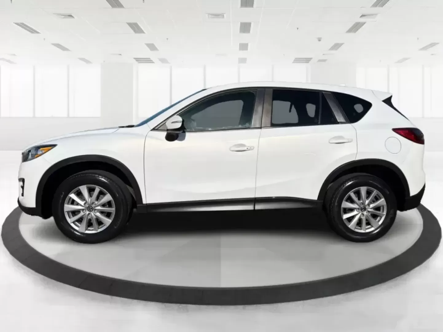 2016 Mazda CX-5 Touring (JM3KE4CYXG0) with an SKYACTIV-G 2.5L I-4 gasoline direct injection engine, 6-Speed Automatic transmission, located at 1099 N County Rd 25A , Troy, OH, 45373, (937) 908-9800, 40.057079, -84.212883 - Pack up the kids, load the groceries, or point the nose toward a weekend road trip-this 2016 Mazda CX-5 Touring is the kind of SUV that fits real life in Piqua. With confident all-weather capability and a comfortable, well-equipped cabin, it's a smart choice for commuters running up and down I75, fa - Photo#5