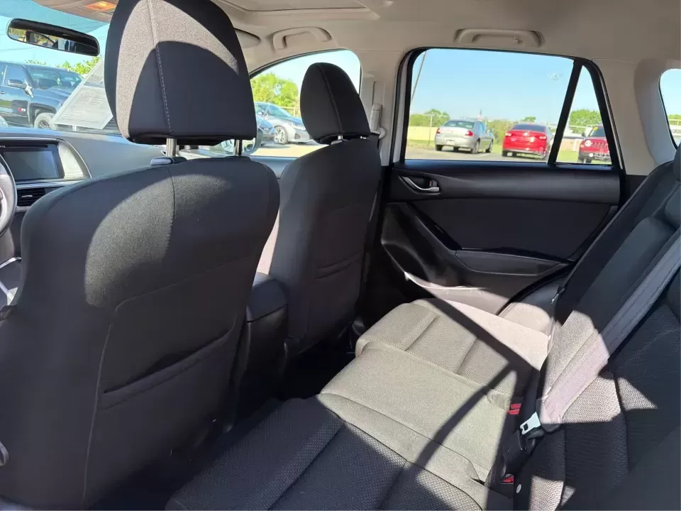 2016 Mazda CX-5 Touring (JM3KE4CYXG0) with an SKYACTIV-G 2.5L I-4 gasoline direct injection engine, 6-Speed Automatic transmission, located at 1230 East Main St, Xenia, OH, 45385, (937) 908-9800, 39.688026, -83.910172 - Pack up the kids, load the groceries, or point the nose toward a weekend road trip-this 2016 Mazda CX-5 Touring is the kind of SUV that fits real life in Piqua. With confident all-weather capability and a comfortable, well-equipped cabin, it's a smart choice for commuters running up and down I75, fa - Photo#10