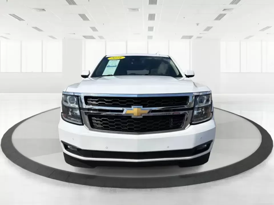 2016 Chevrolet Tahoe LT (1GNSKBKC8GR) with an EcoTec3 5.3L V-8 gasoline direct injection engine, 6A transmission, located at 8750 N County Rd 25A, Piqua, OH, 45356, (937) 908-9800, 40.164391, -84.232513 - If your weekends look like youth sports in the morning, a grocery run in the afternoon, and a last-minute road trip after dinner, this 2016 Chevrolet Tahoe LT 4WD is the kind of full-size SUV that keeps up with real life in Piqua. Finished in Summit White and built for comfort, capability, and confi - Photo#7