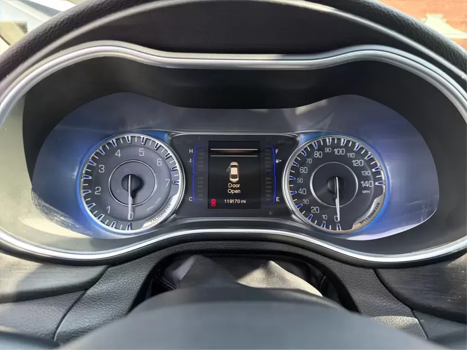 2015 Chrysler 200 Limited (1C3CCCAB6FN) with an 2.4L L4 DOHC 16V engine, 9-Speed Automatic transmission, located at 1099 N County Rd 25A , Troy, OH, 45373, (937) 908-9800, 40.057079, -84.212883 - Picture your next week: an easy I-75 commute, a comfortable run to Meijer, and a weekend cruise past the Miami County Fairgrounds-without stressing about how you'll get approved. This 2015 Chrysler 200 Limited is built for real life in Troy, Ohio: smooth, quiet, and efficient enough for daily drivin - Photo#15