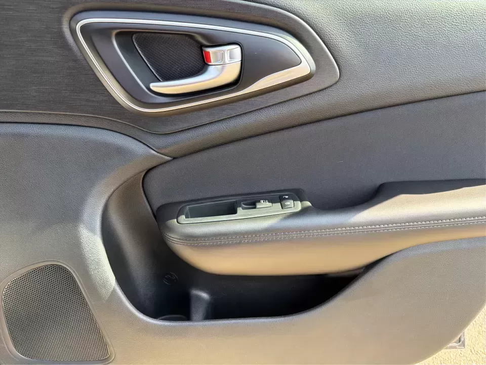 2015 Chrysler 200 Limited (1C3CCCAB6FN) with an 2.4L L4 DOHC 16V engine, 9-Speed Automatic transmission, located at 1099 N County Rd 25A , Troy, OH, 45373, (937) 908-9800, 40.057079, -84.212883 - Picture your next week: an easy I-75 commute, a comfortable run to Meijer, and a weekend cruise past the Miami County Fairgrounds-without stressing about how you'll get approved. This 2015 Chrysler 200 Limited is built for real life in Troy, Ohio: smooth, quiet, and efficient enough for daily drivin - Photo#20