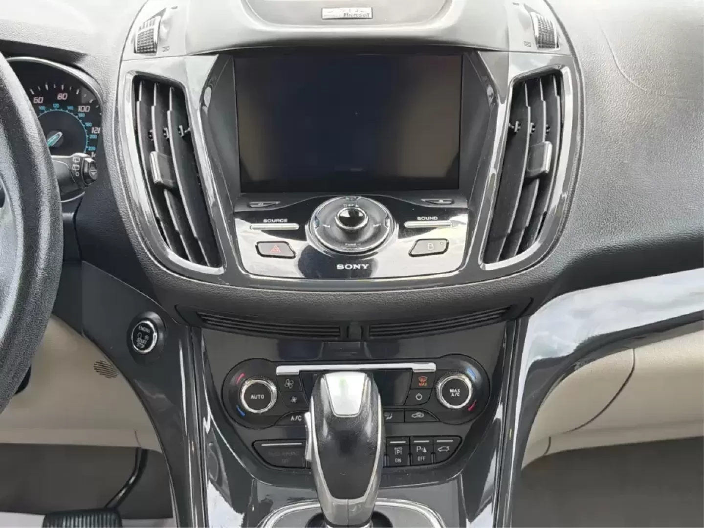 2014 Ford Escape Titanium (1FMCU9J92EU) with an 2.0L L4 DOHC 16V engine, 6-Speed Automatic transmission, located at 1951 S Dayton Lakeview Rd., New Carlisle, OH, 45344, (937) 908-9800, 39.890999, -84.050255 - Weekend escapes, daily commutes down I70, or family errands between New Carlisle and Huber Heights feel a whole lot easier when your SUV is comfortable, capable, and packed with the features you actually use. This 2014 Ford Escape Titanium 4WD is built for real life in Ohio-whether you're heading to - Photo#13